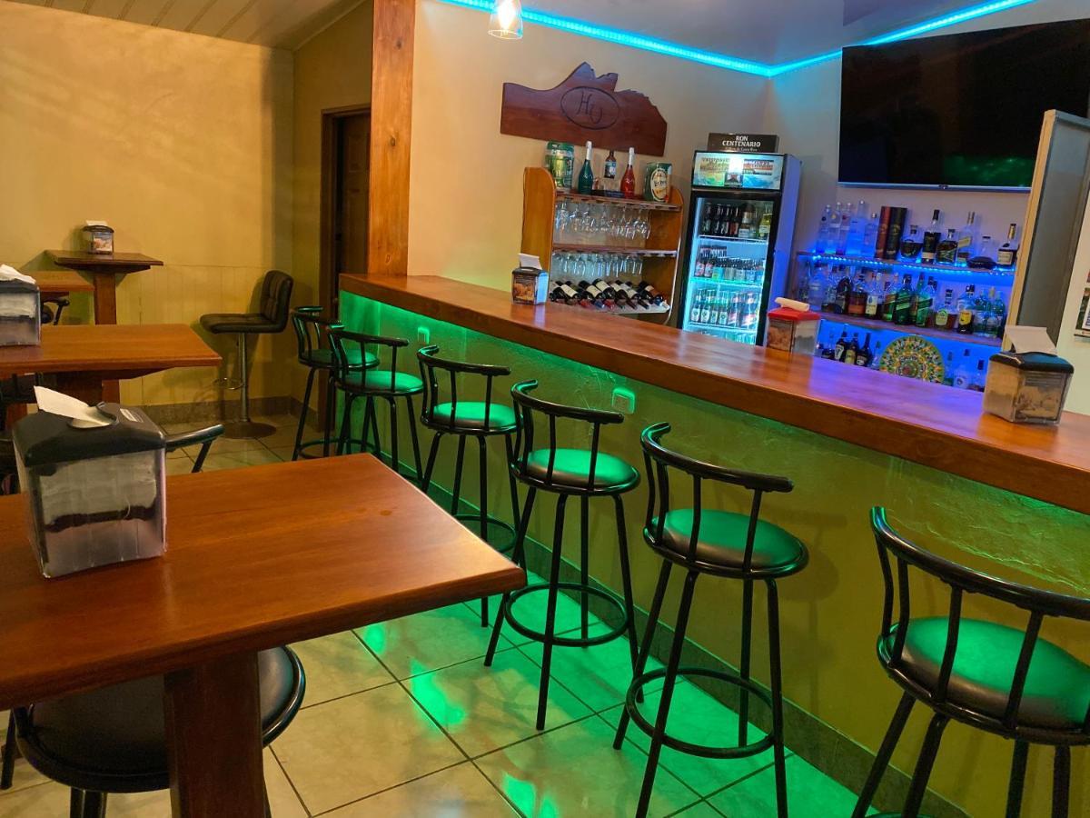 Hotel Uran Rivas Экстерьер фото